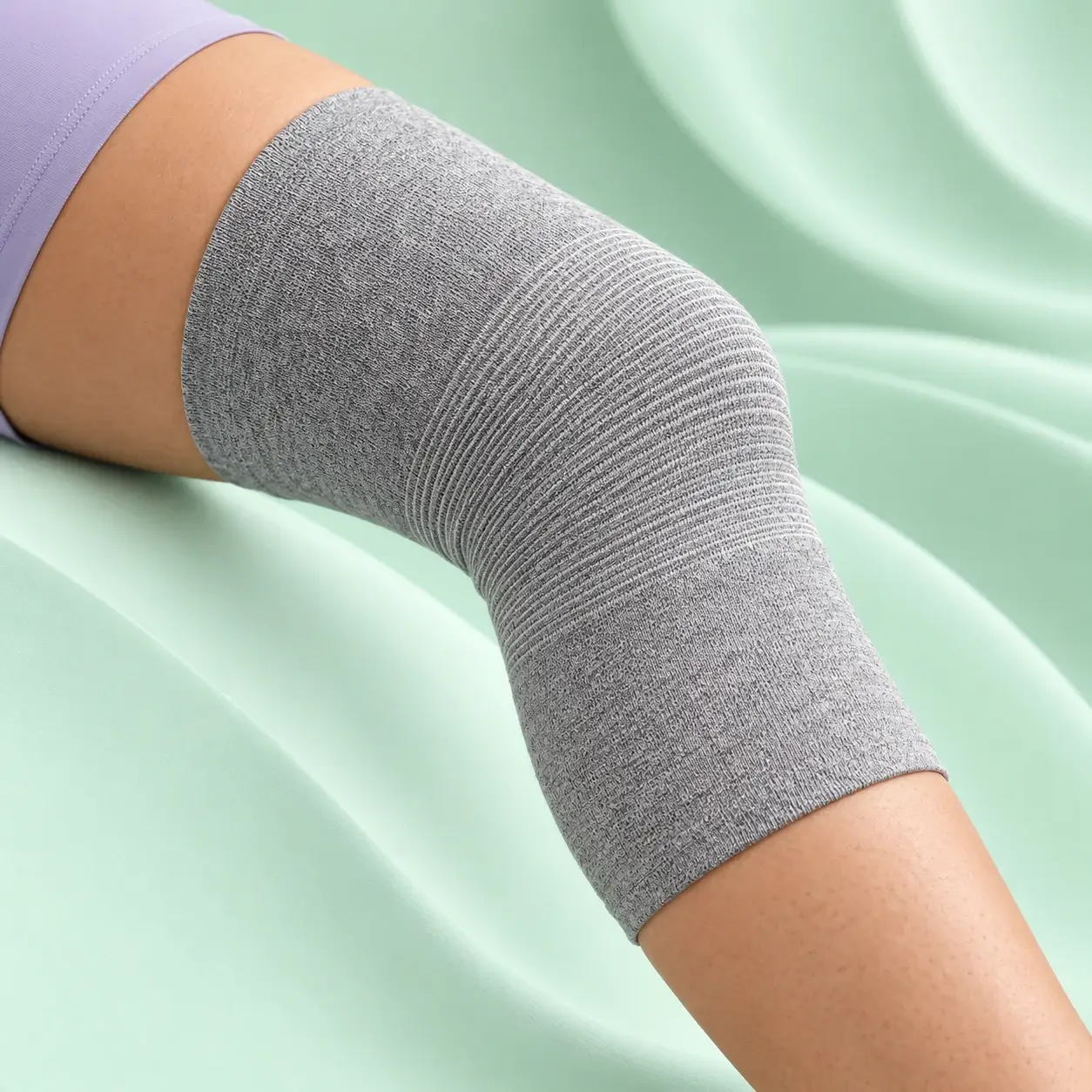 A closer look at the soft knee sleeve